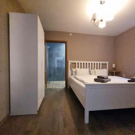 Hotel Und Pension Al Dente Nunchritz エクステリア 写真