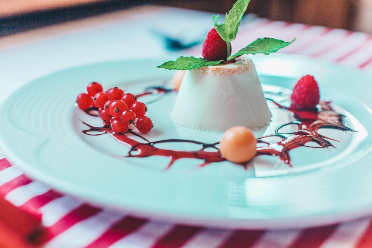 Hotel Und Pension Al Dente Nunchritz エクステリア 写真