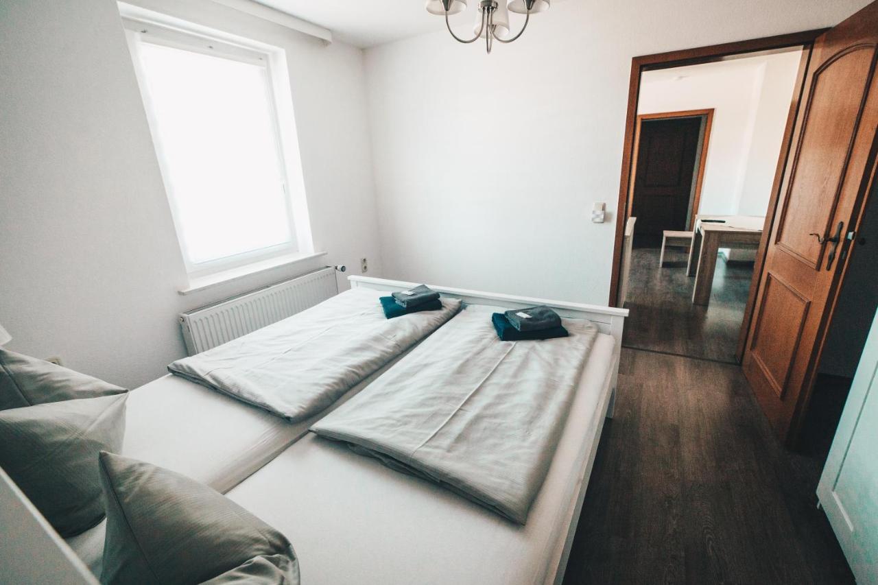 Hotel Und Pension Al Dente Nunchritz エクステリア 写真