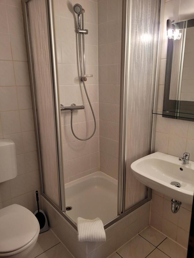 Hotel Und Pension Al Dente Nunchritz エクステリア 写真